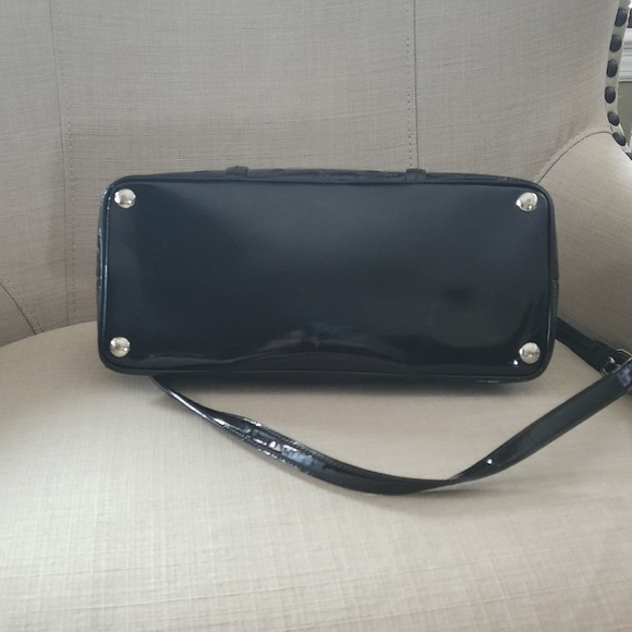 Coach 32583 Payton Link C Embossed Patent Domed Crossbody - Picture 3 of 13